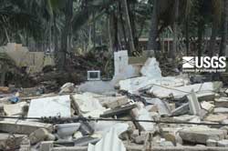 Photo, damage at Perelyga, see larger image at155 kb