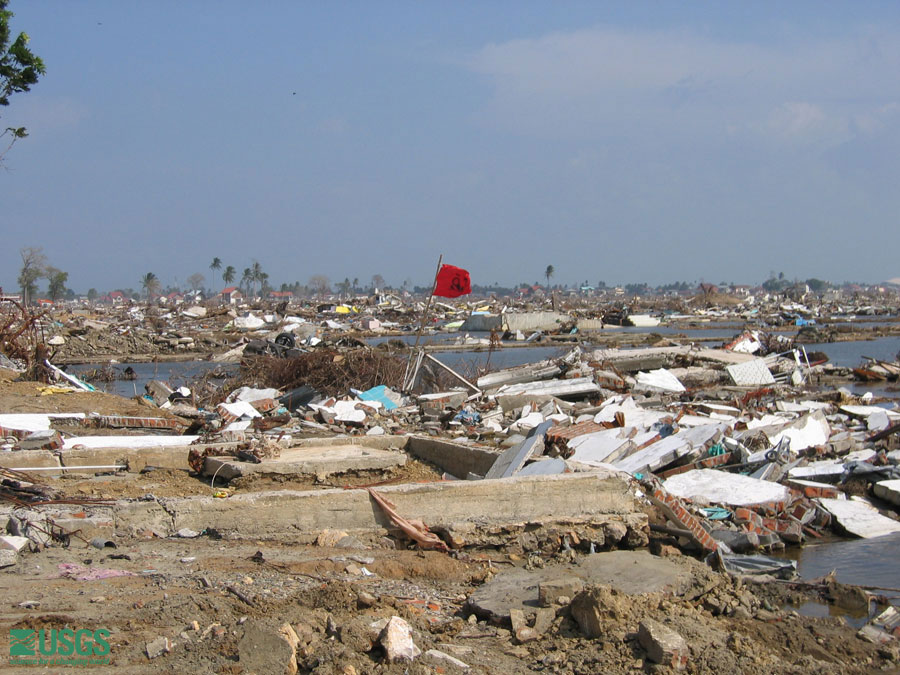 Photo in Banda Aceh, see caption above.