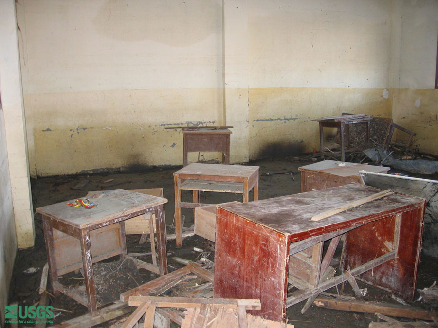 Photo in Banda Aceh, see caption above.