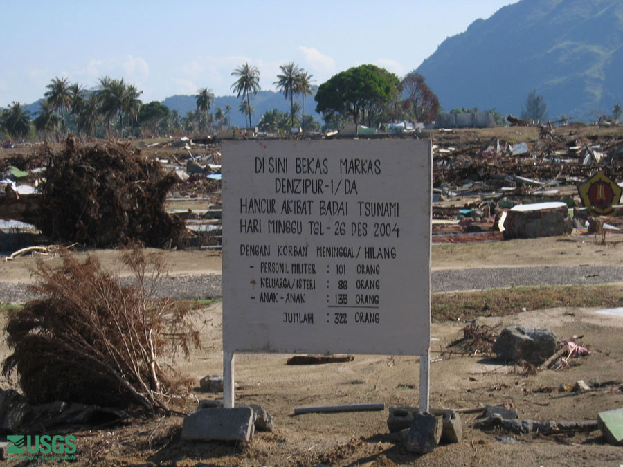 Photo in Sumatra, see caption above