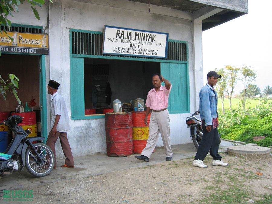 Photo in Sumatra, see caption above
