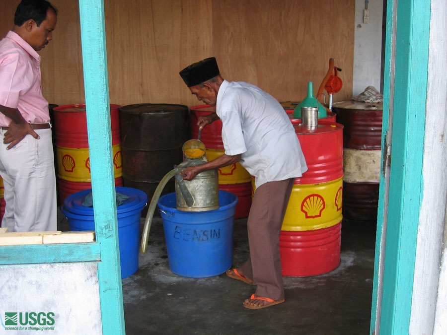 Photo in Sumatra, see caption above