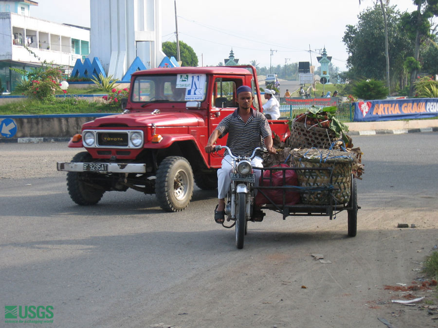 Photo in Sumatra, see caption above