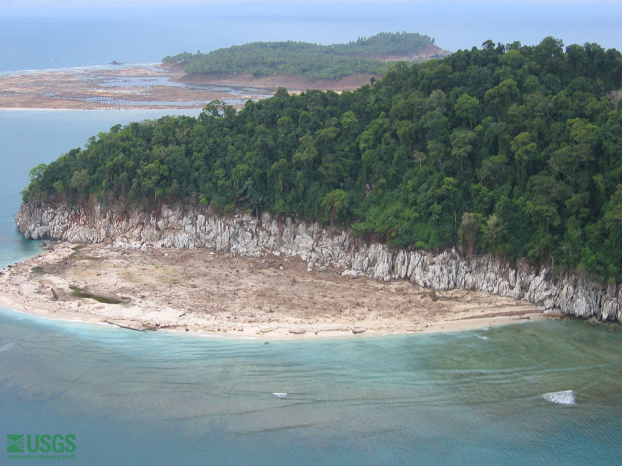 Photo from helicopter flight along coast